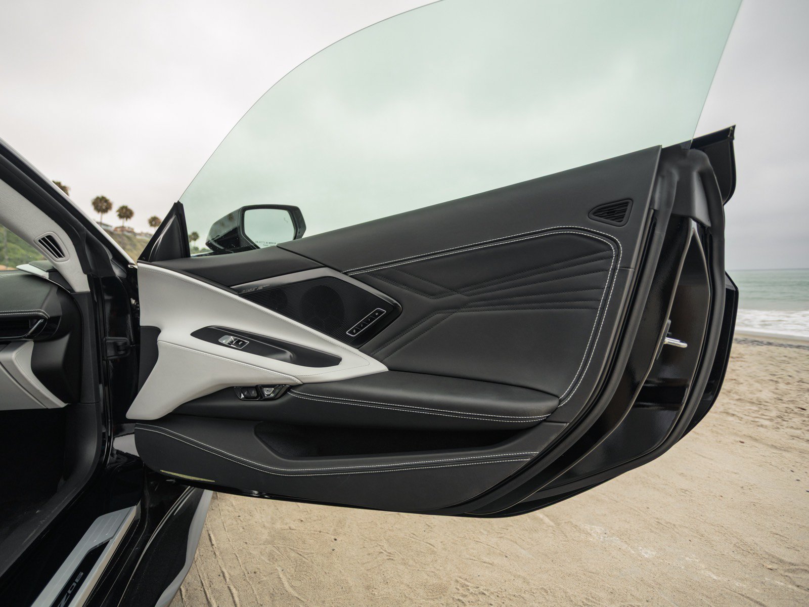 Used 2026 Chevrolet Corvette Z06 RWD image 31