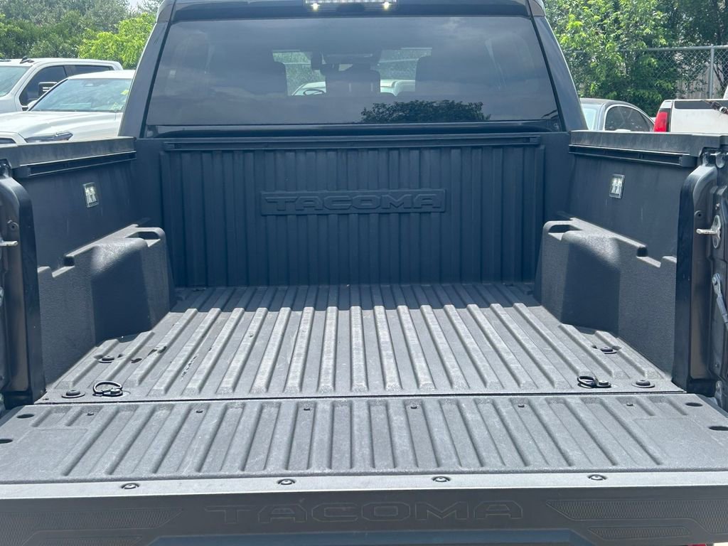 Certified 2024 Toyota Tacoma TRD Off-Road AWD/4WD image 13