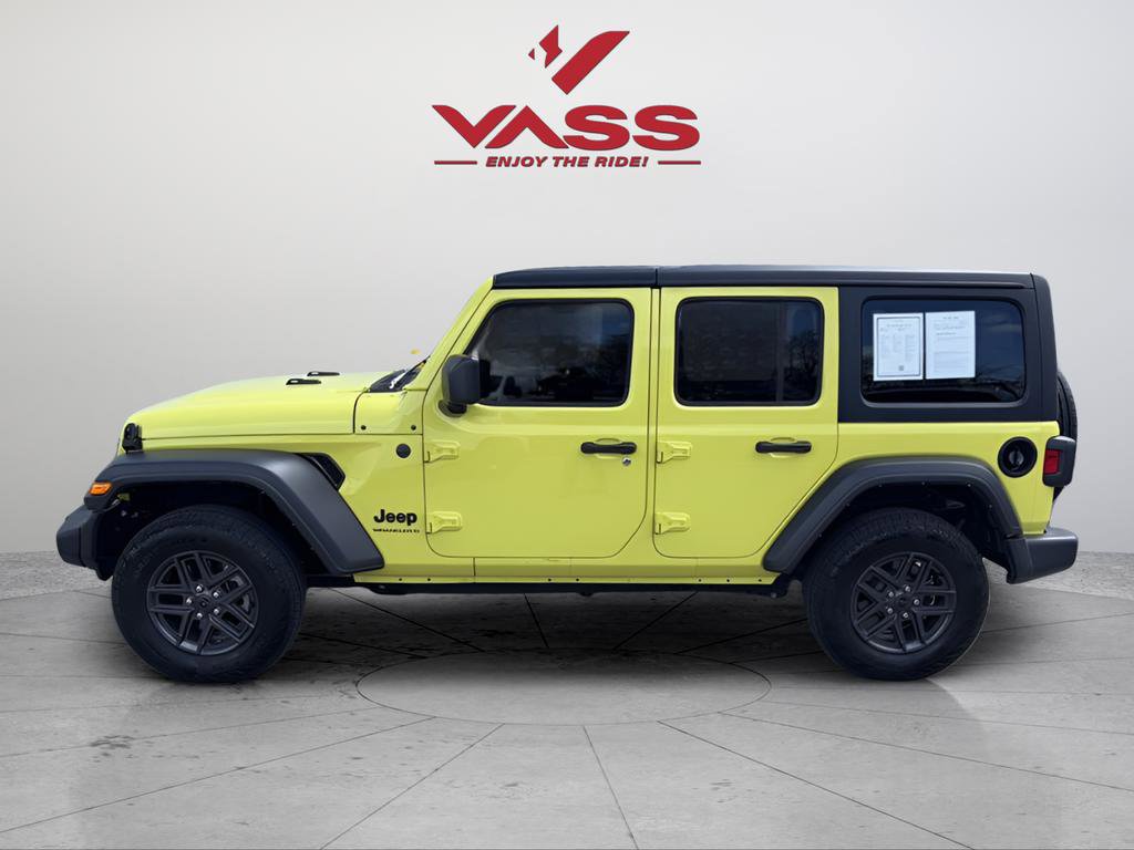 Used 2024 Jeep Wrangler Sport S image 2