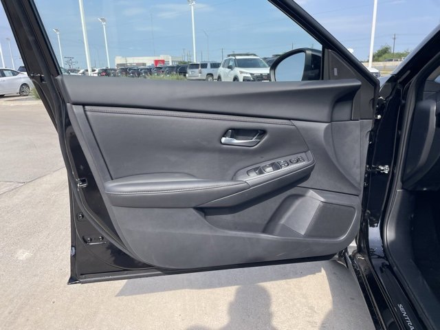 New 2025 Nissan Sentra SV w/ Trunk Package image 14