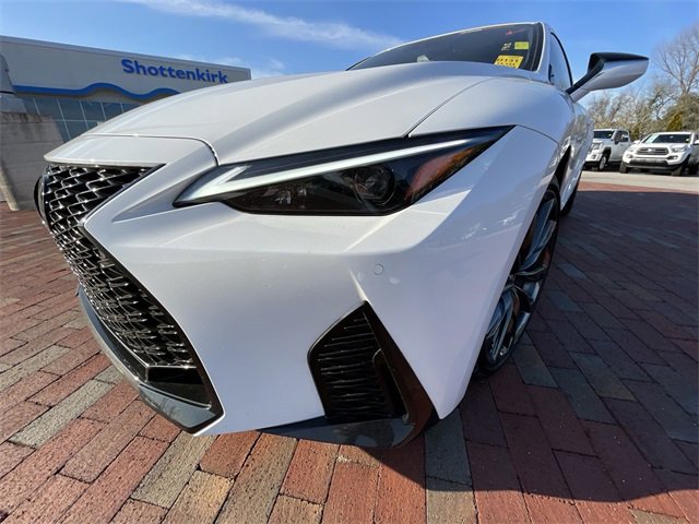Used 2024 Lexus IS 300 F Sport image 7