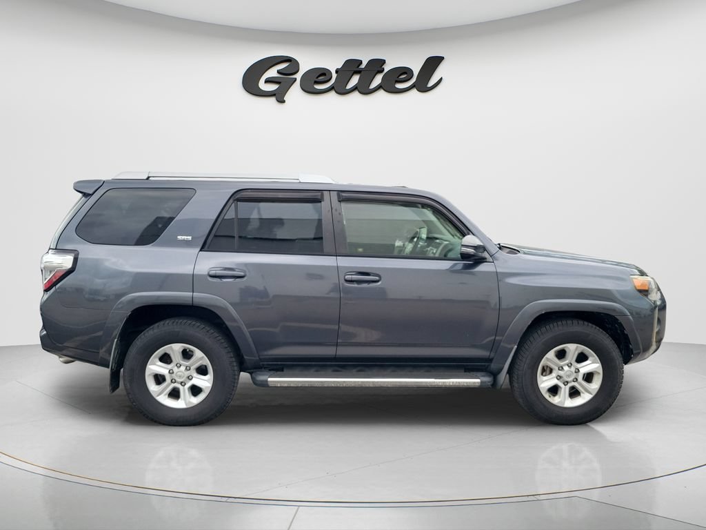 Used 2015 Toyota 4Runner SR5 Premium RWD image 3