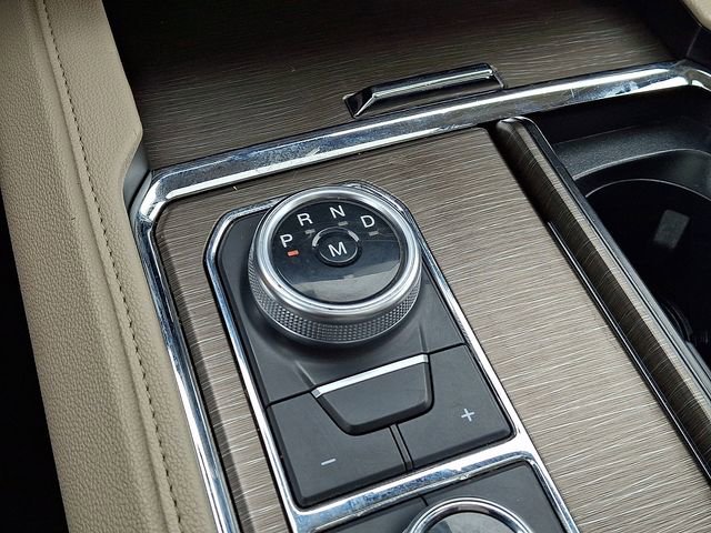Used 2024 Ford Expedition Limited AWD/4WD image 18