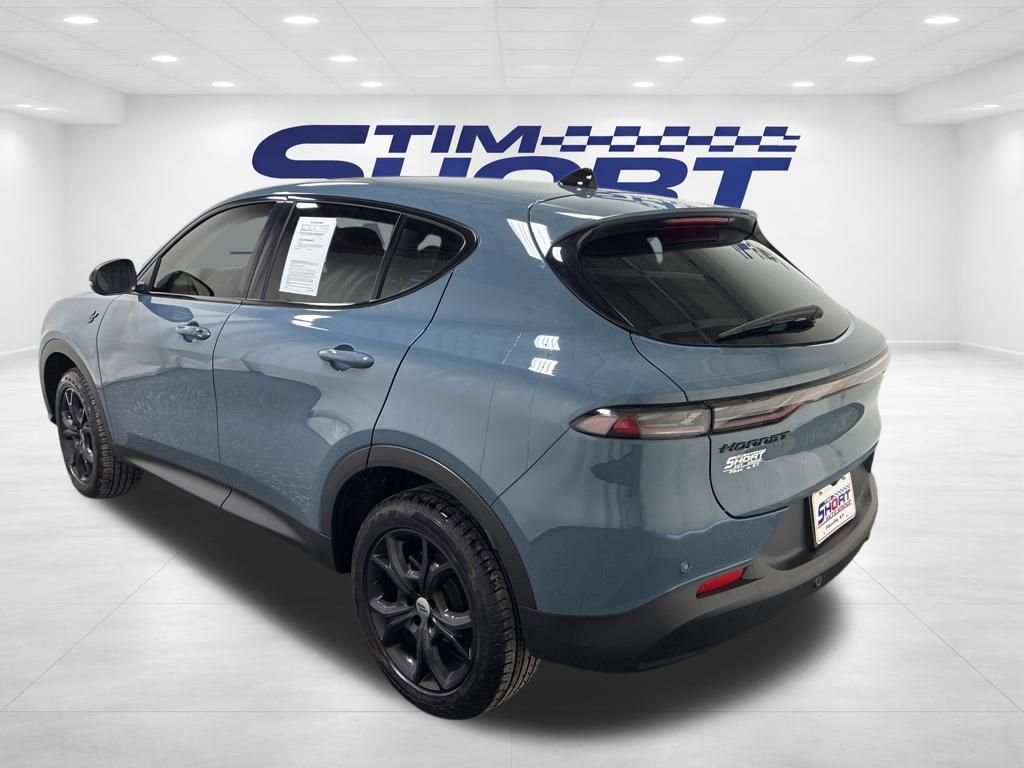 Used 2024 Dodge Hornet GT w/ GT Blacktop Package image 7