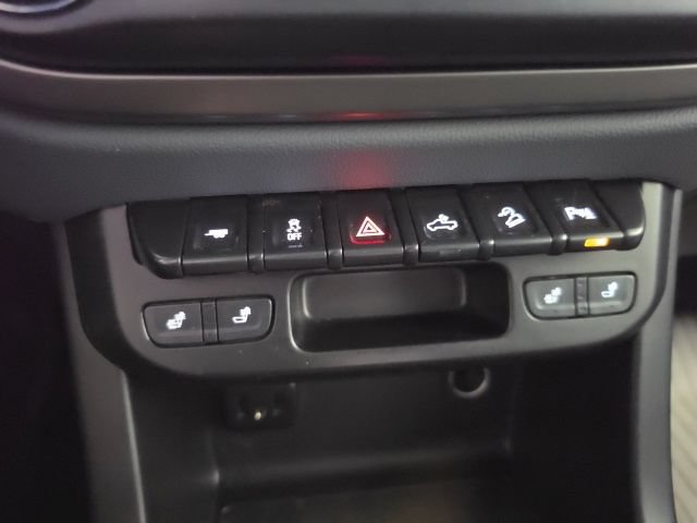 Used 2021 Chevrolet Colorado Z71 AWD/4WD image 26