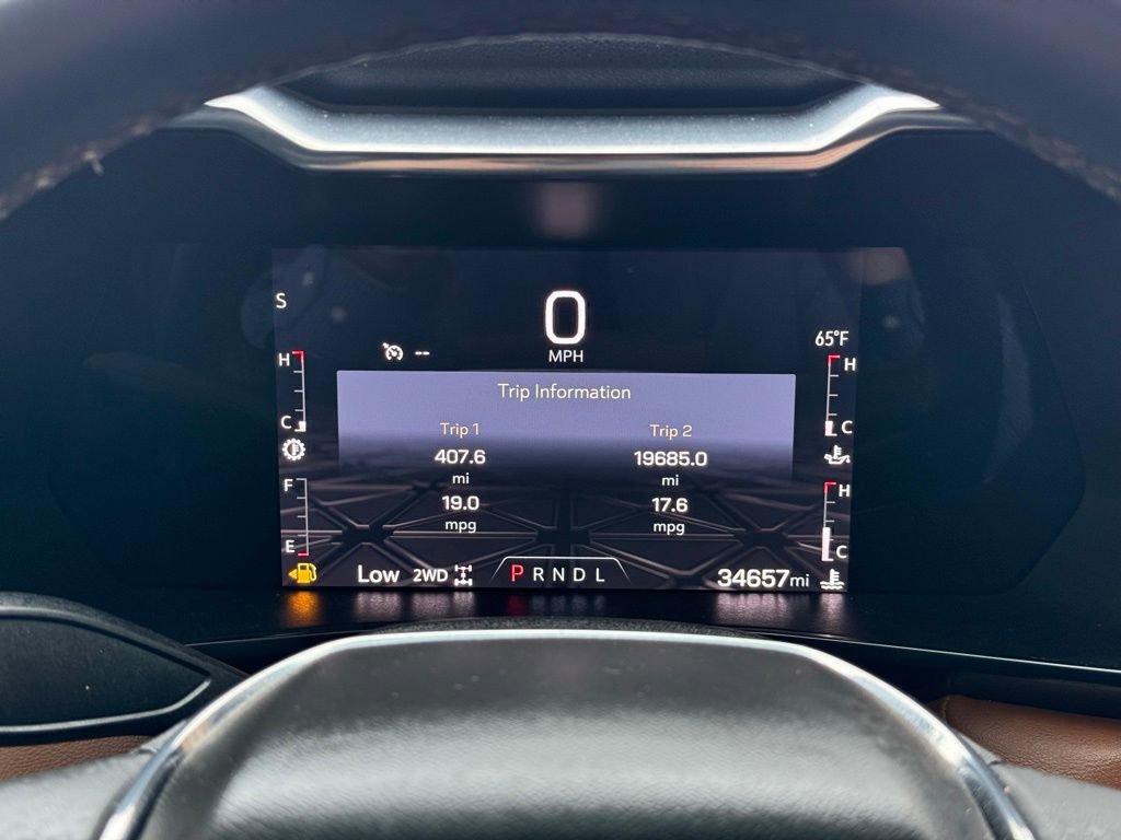 Used 2023 GMC Canyon AT4 w/ AT4 Premium Package image 9