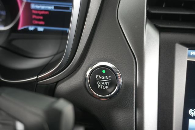 Used 2016 Ford Fusion Titanium FWD image 20