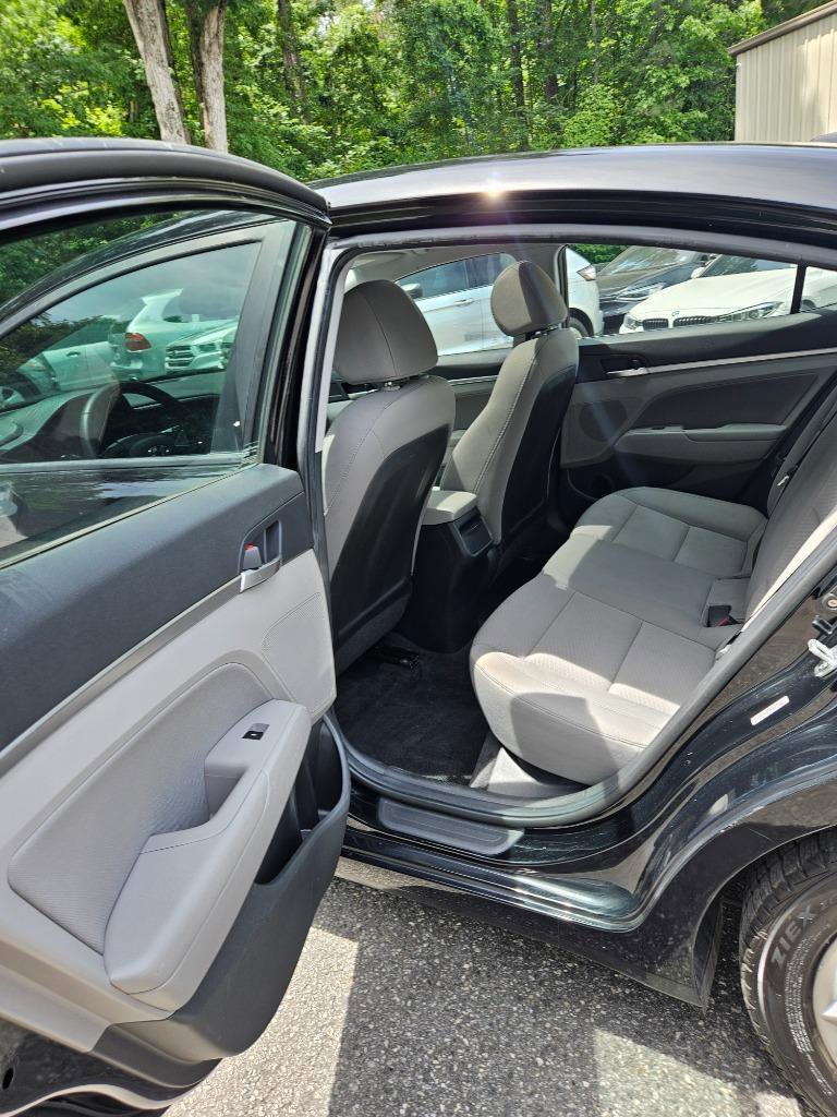 Used 2020 Hyundai Elantra Value Edition image 19