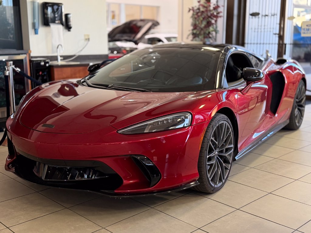 Used 2025 McLaren GTS RWD image 39