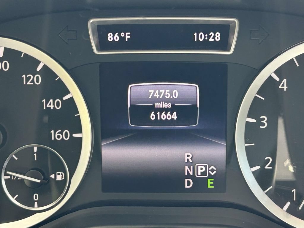 Used 2018 INFINITI QX30 Premium w/ Navigation Package FWD image 22