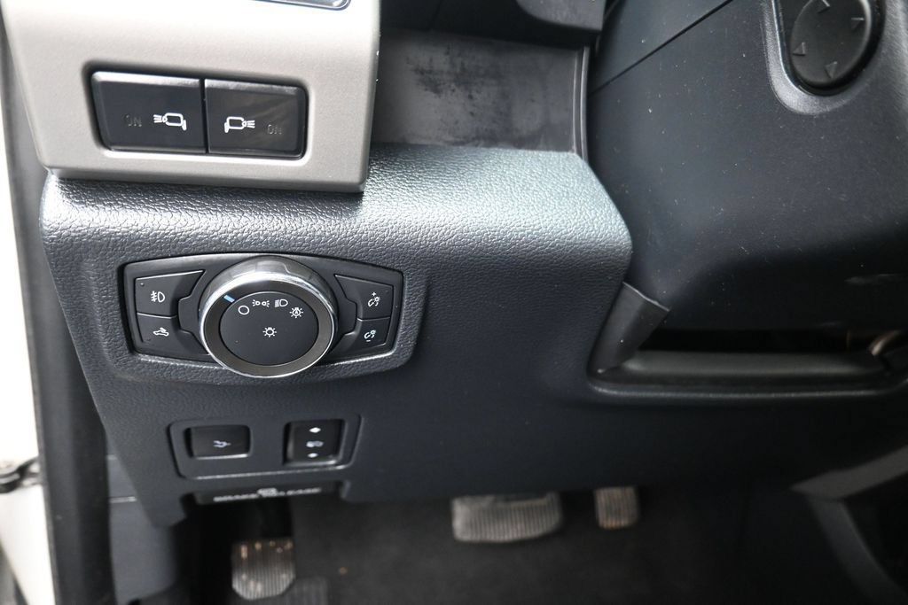 Used 2022 Ford F250 Lariat w/ Lariat Ultimate Package AWD/4WD image 12