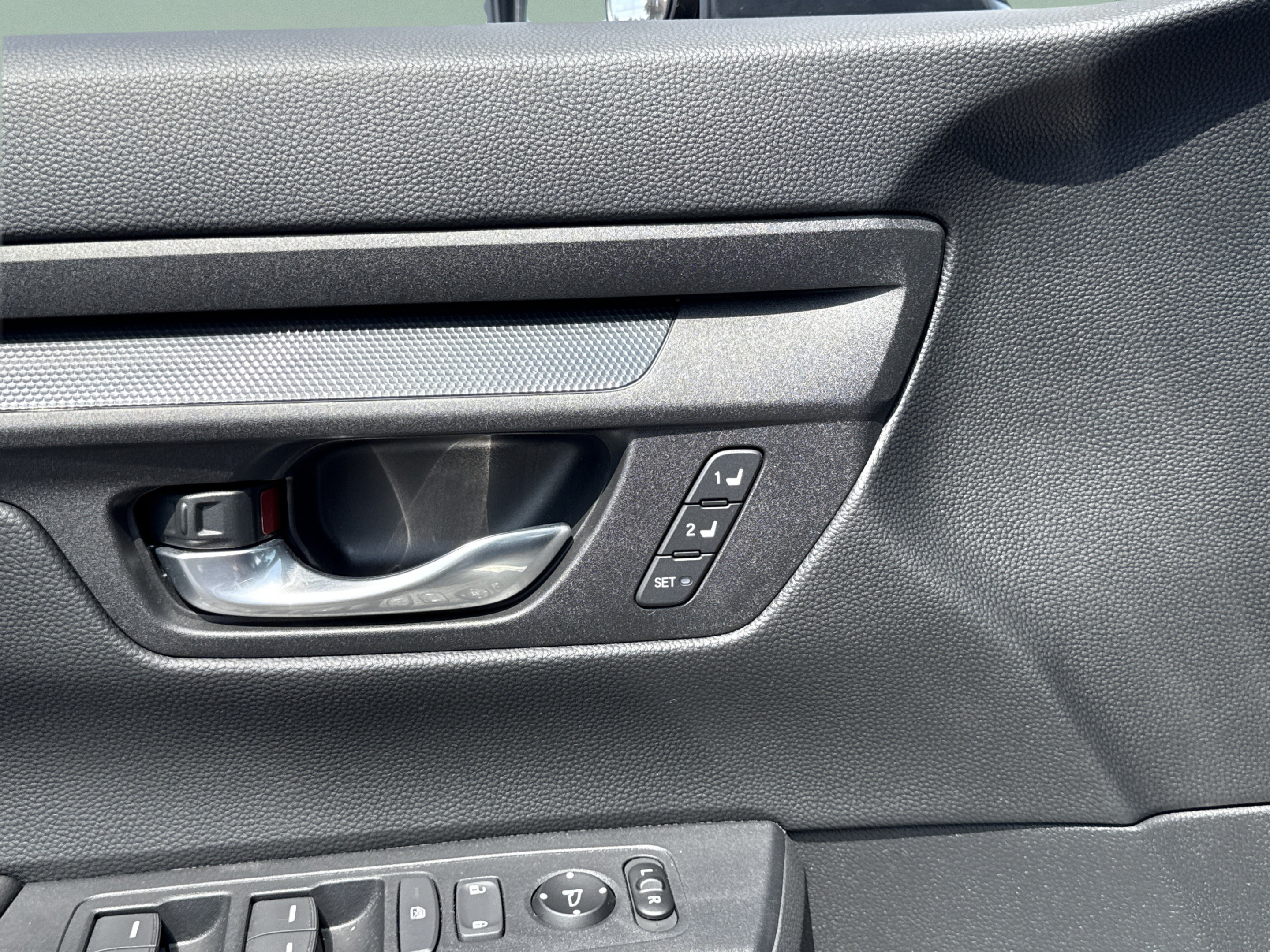 Certified 2025 Honda CR-V Sport-L image 26