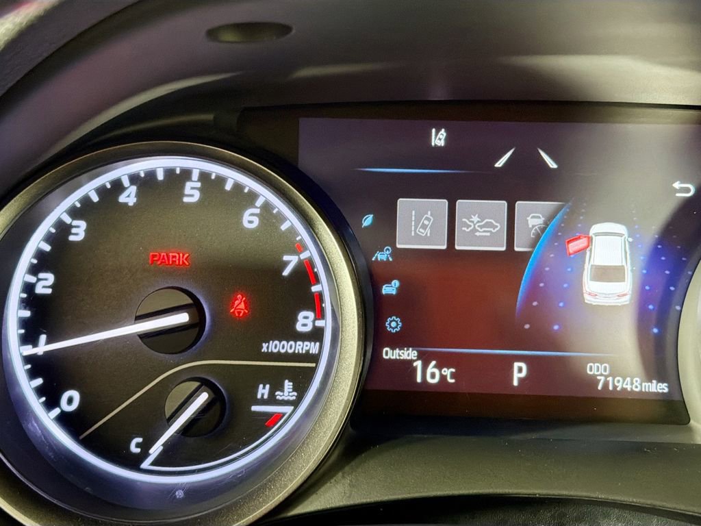 Used 2021 Toyota Camry SE image 13