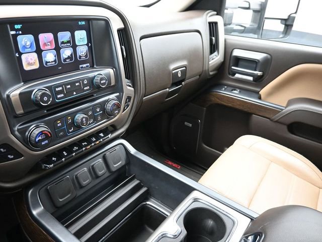 Used 2018 GMC Sierra 3500 Denali w/ Duramax Plus Package image 28
