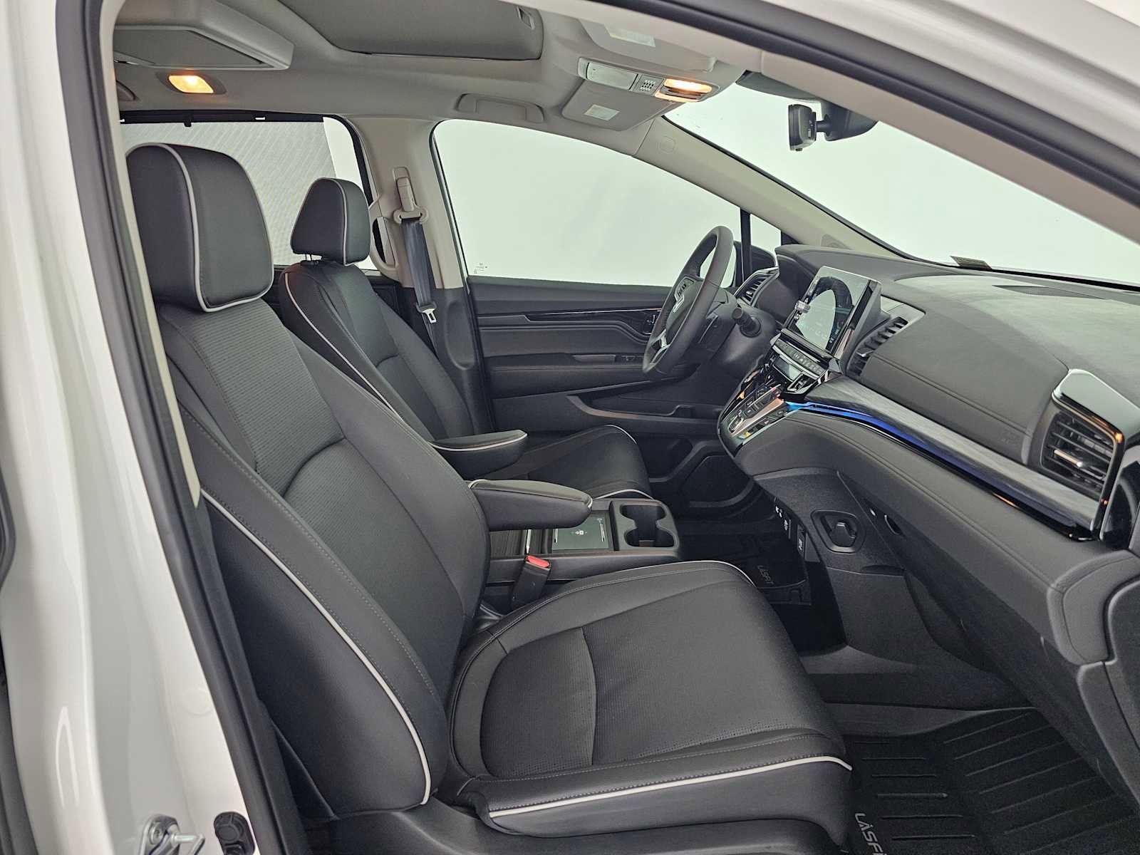 Used 2026 Honda Odyssey Elite image 10
