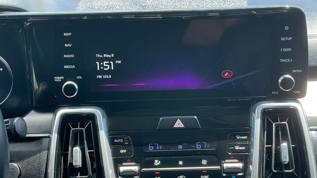 Used 2023 Kia Sorento SX image 19