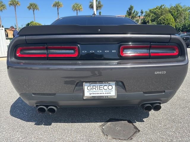 Used 2023 Dodge Challenger GT image 3