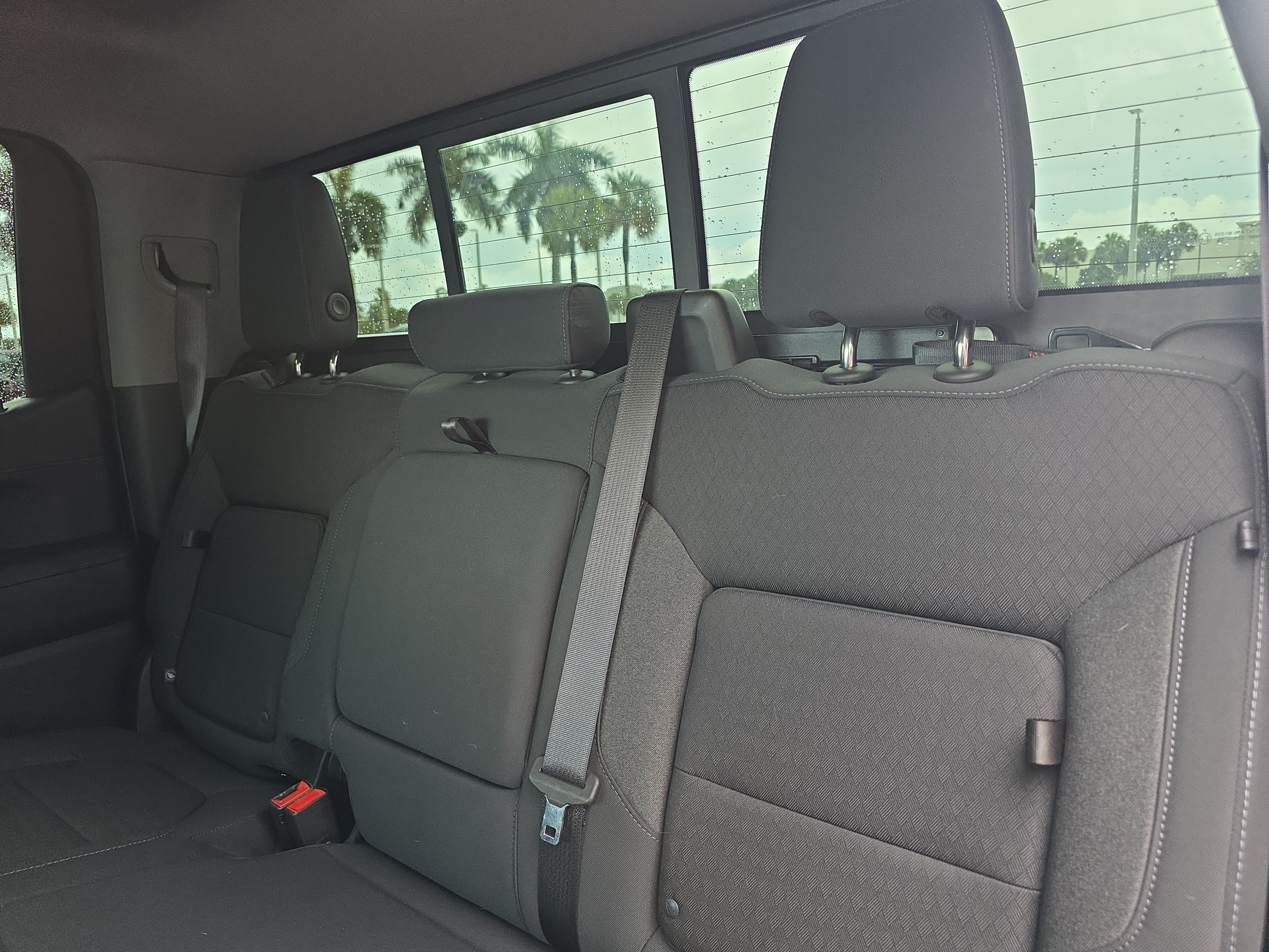 Used 2021 GMC Sierra 1500 SLE w/ Preferred Package AWD/4WD image 17
