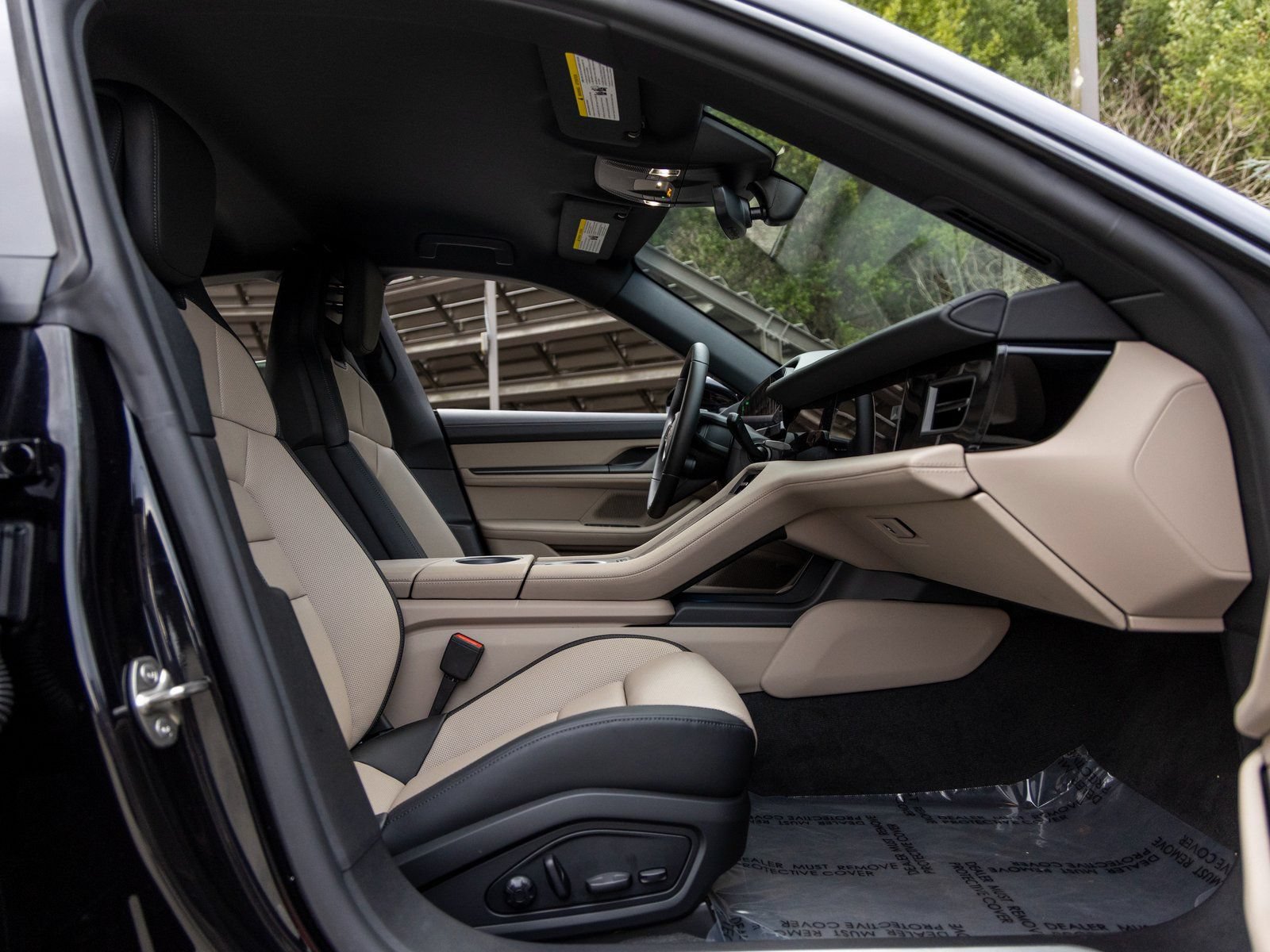 New 2025 Porsche Taycan 4S AWD/4WD image 50