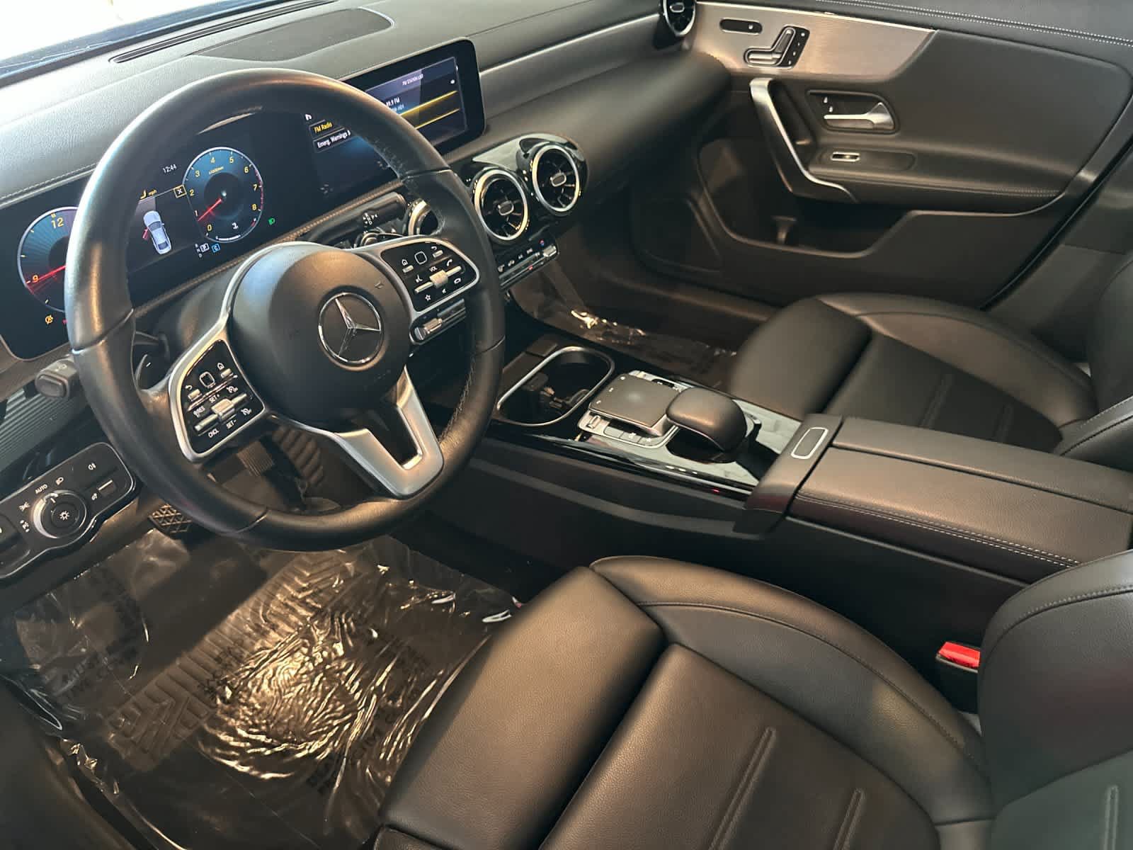 Used 2020 Mercedes-Benz CLA 250 image 11