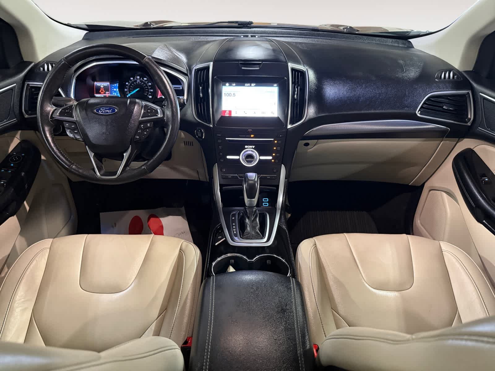 Used 2017 Ford Edge Titanium w/ Technology Package FWD image 17
