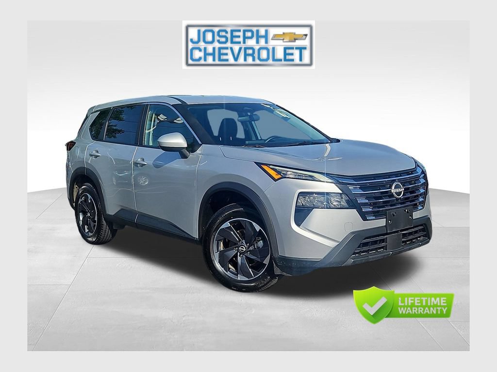 Used 2025 Nissan Rogue SV