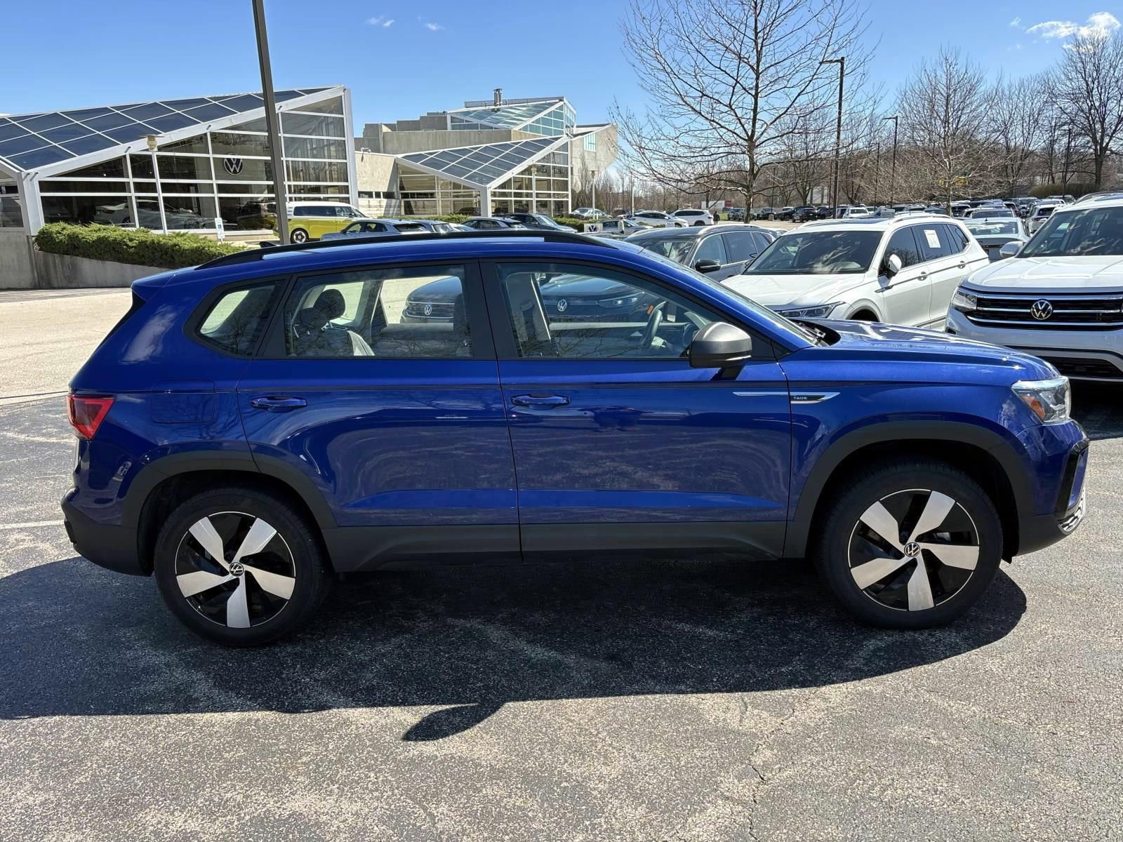 Used 2023 Volkswagen Taos S w/ Driver Assistance Package image 4