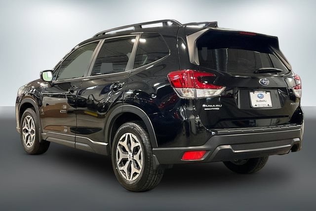 Used 2024 Subaru Forester Premium AWD/4WD image 12
