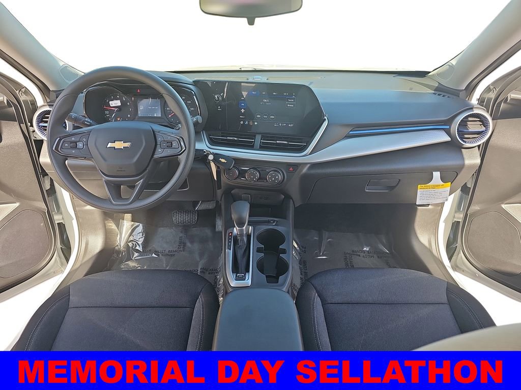 New 2026 Chevrolet Trax LS w/ Driver Confidence Package FWD image 9