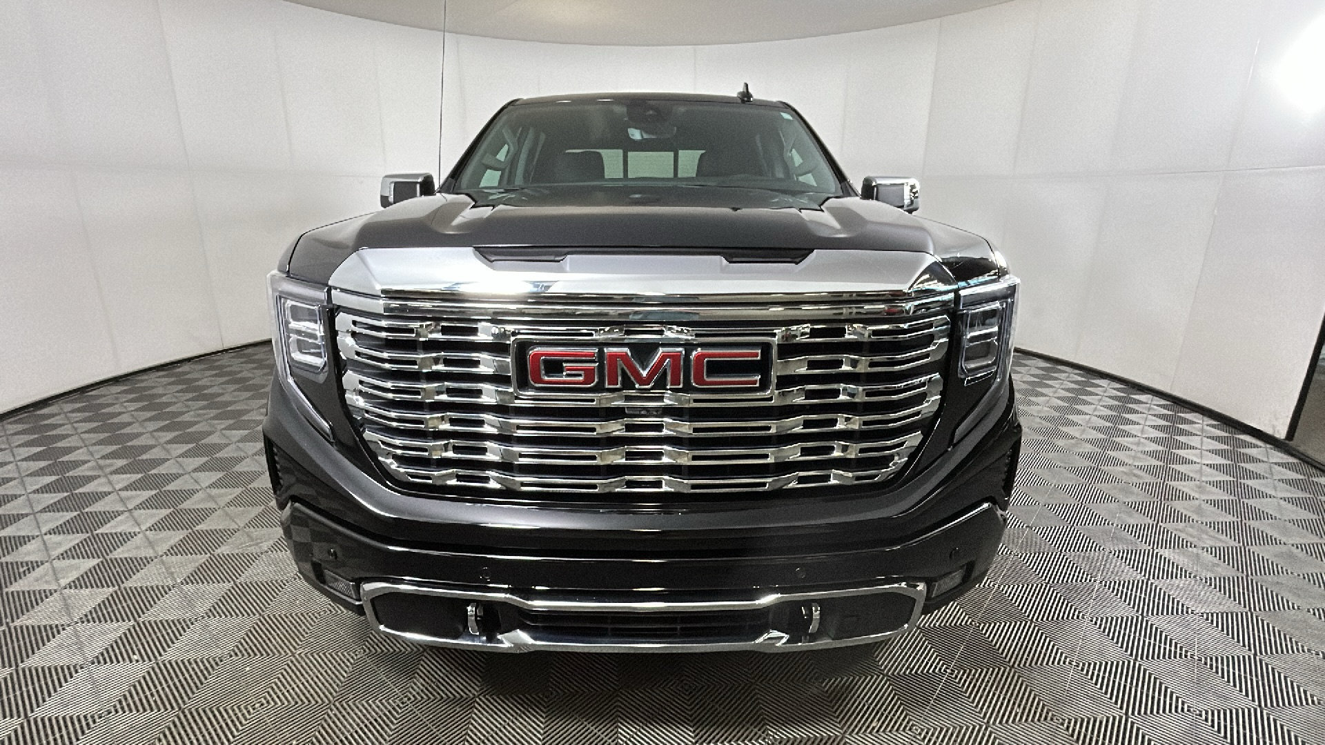New 2026 GMC Sierra 1500 Denali w/ Technology Package AWD/4WD image 9