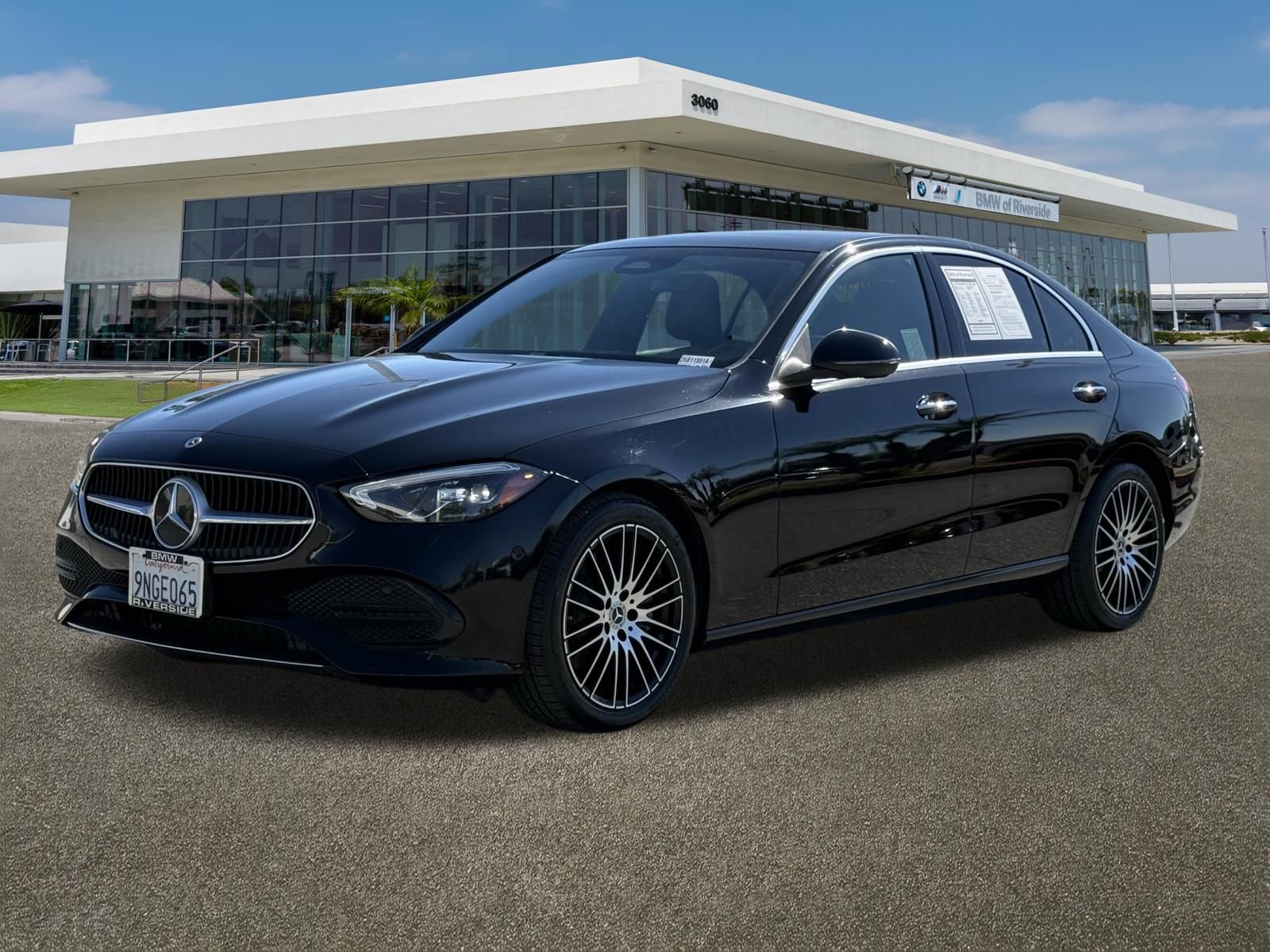 Used 2024 Mercedes-Benz C 300 Sedan image 4