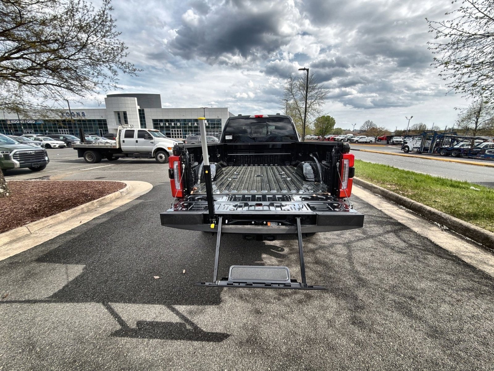 New 2026 Ford F350 Platinum AWD/4WD image 31