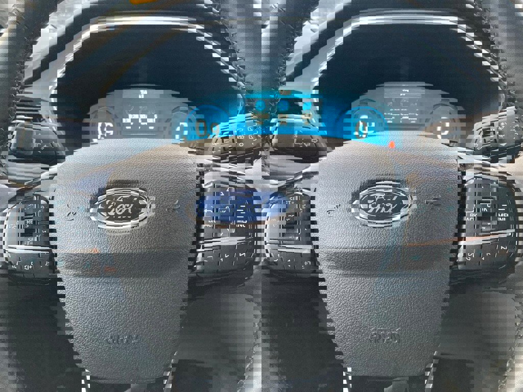 Used 2023 Ford Escape Platinum image 20