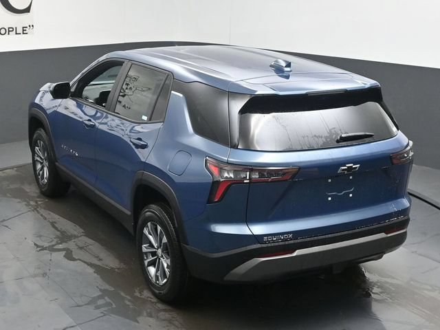 New 2026 Chevrolet Equinox LT w/ Safety and Technology Package FWD image 19