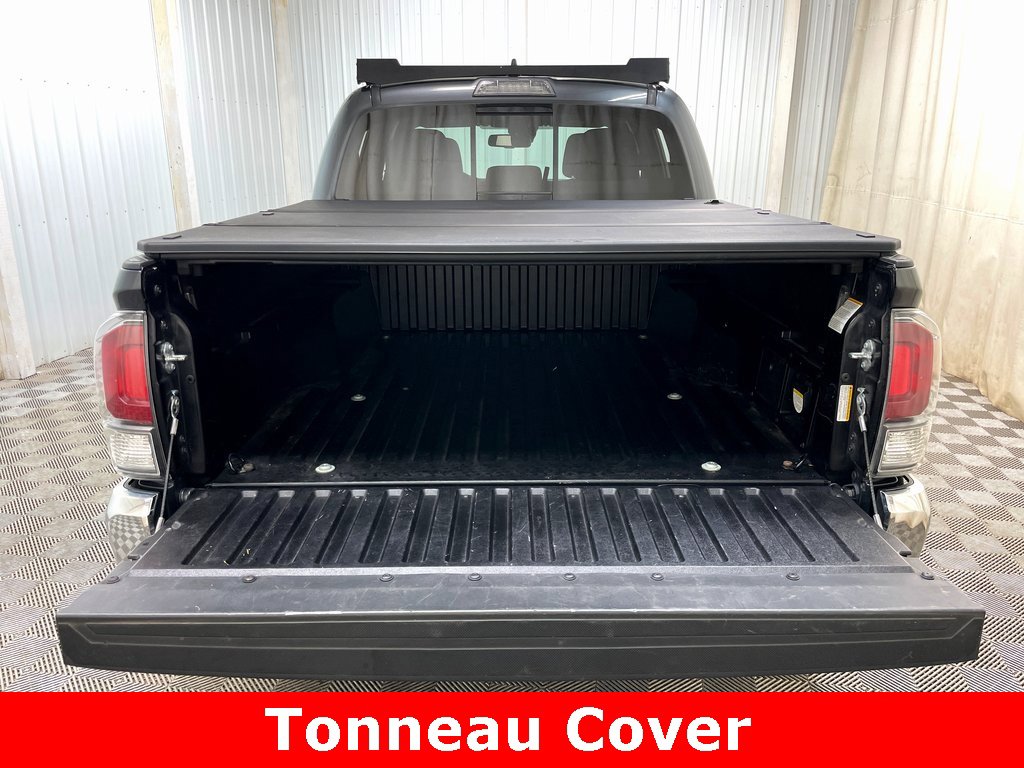 Used 2023 Toyota Tacoma TRD Off-Road image 9