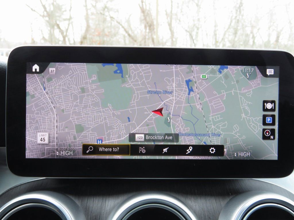 Used 2021 Mercedes-Benz GLC 300 4MATIC image 27