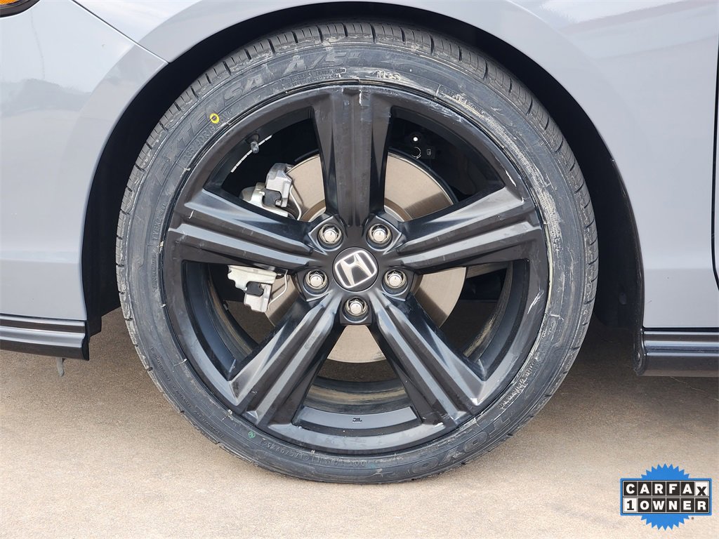 Used 2023 Honda Accord Sport image 11