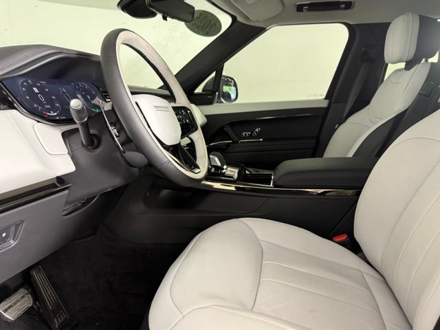 Used 2025 Land Rover Range Rover Sport Dynamic SE AWD/4WD image 34