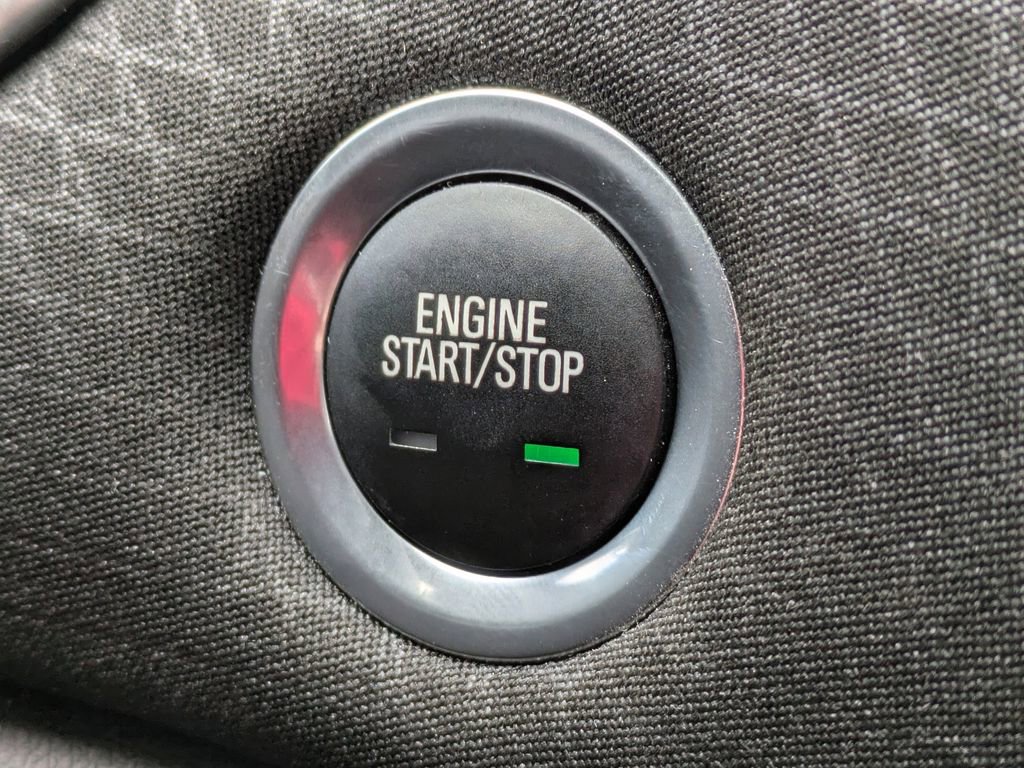 Used 2024 Chevrolet Malibu LT image 27