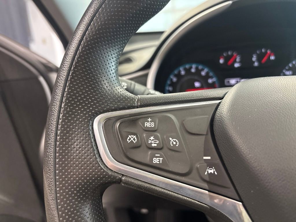 Used 2023 Chevrolet Malibu LT FWD image 15