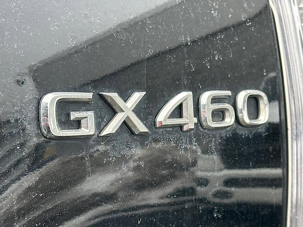 Used 2019 Lexus GX 460 image 16