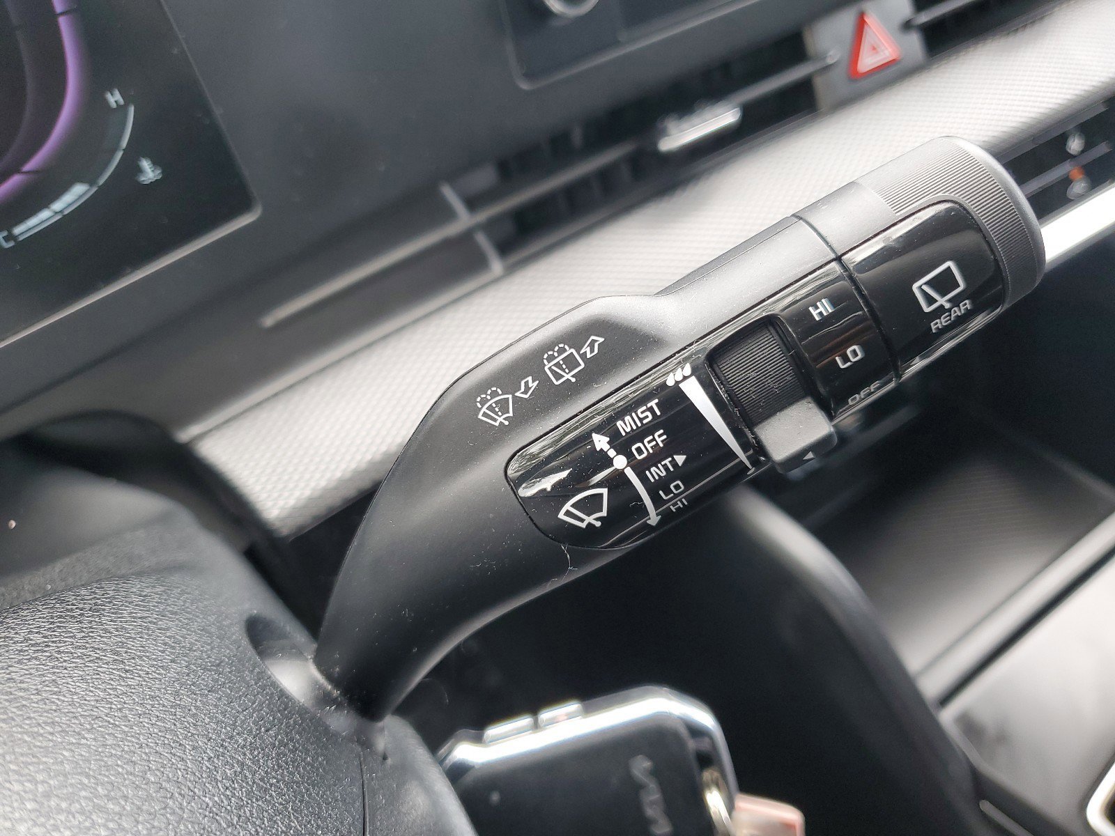 Used 2023 Kia Sportage LX image 21