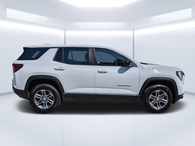 Used 2025 GMC Terrain Elevation image 2