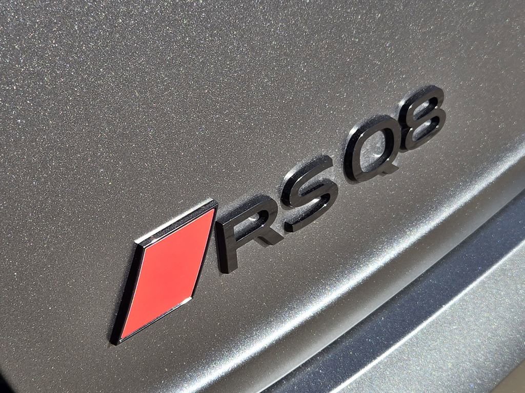 Used 2025 Audi RS Q8 performance image 12