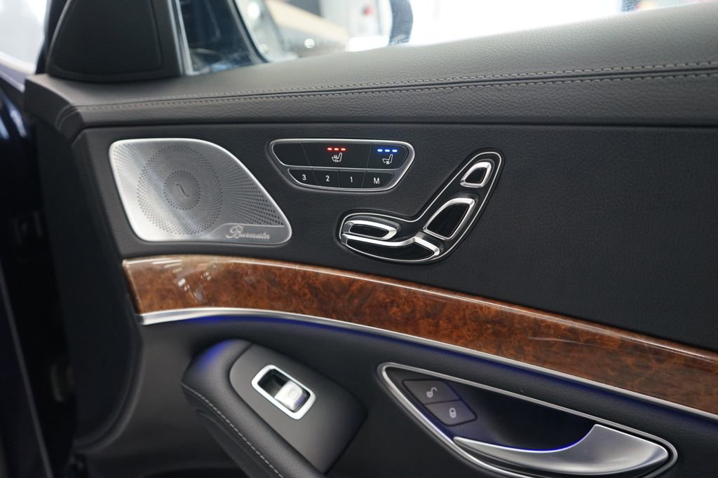 Used 2015 Mercedes-Benz S 550 4MATIC Sedan image 45