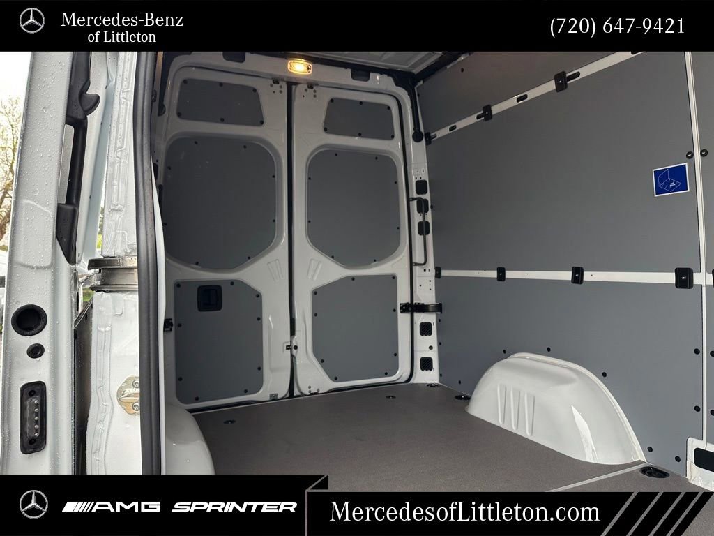 New 2025 Mercedes-Benz Sprinter 2500 image 25