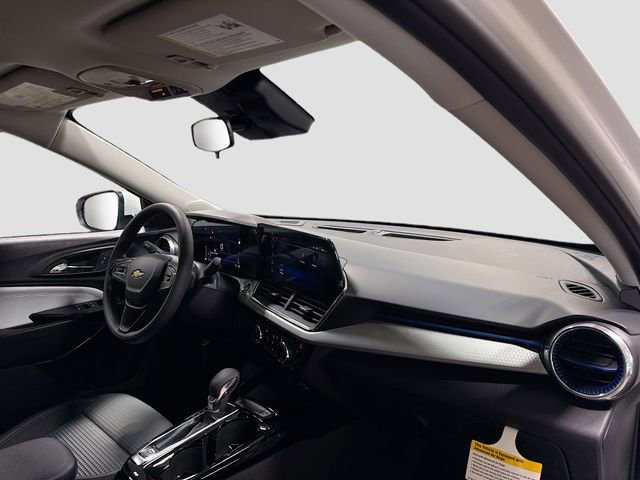 New 2026 Chevrolet Trax LT image 30