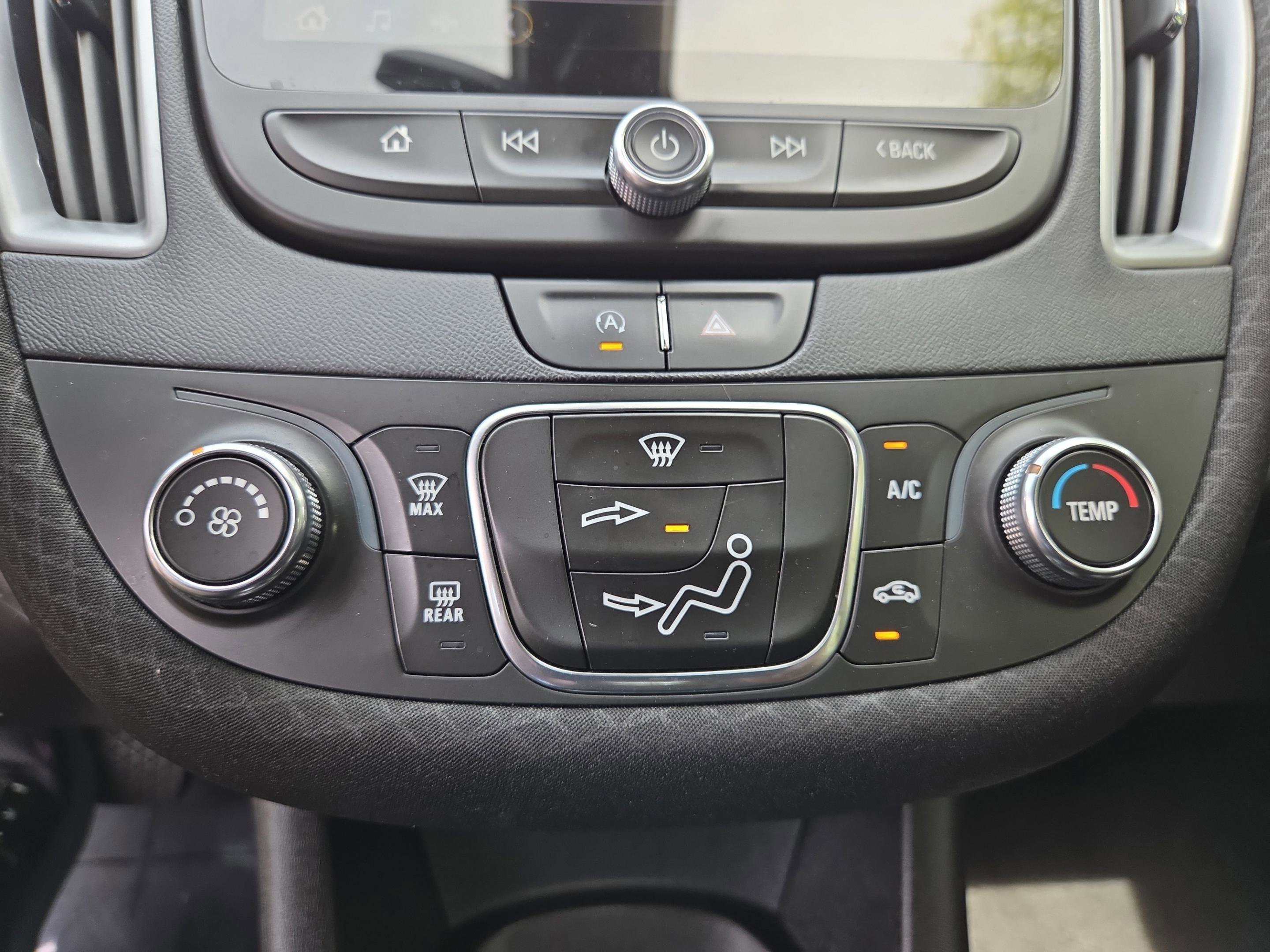 Used 2020 Chevrolet Malibu RS image 20