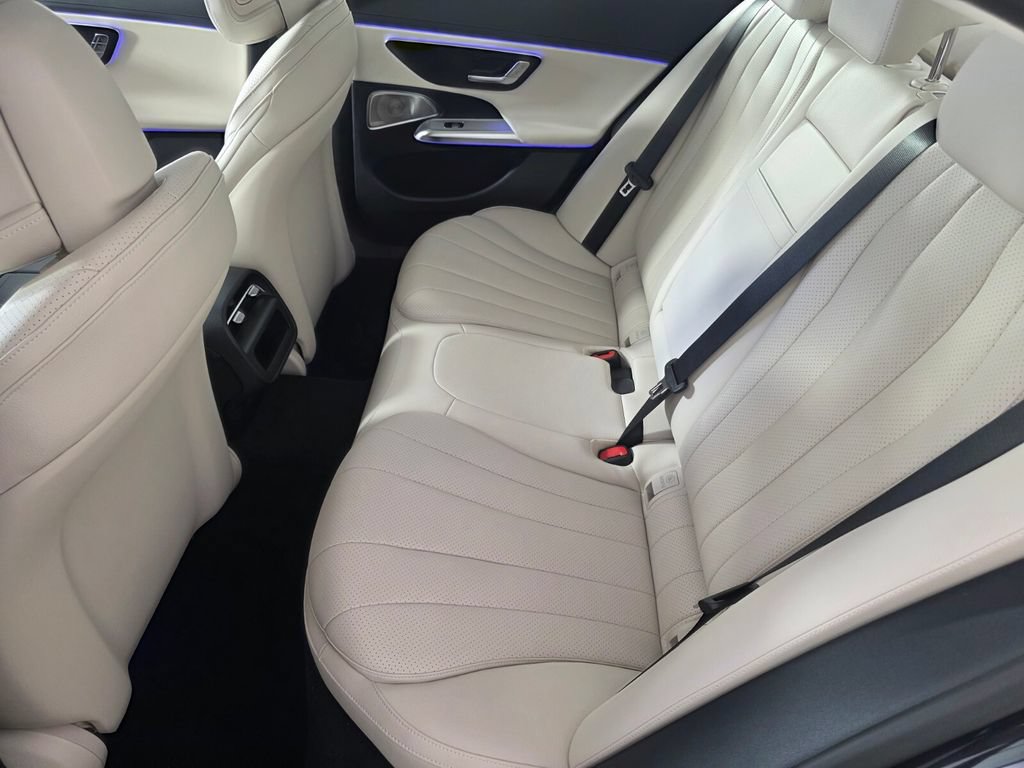 New 2027 Mercedes-Benz E 350 Sedan image 11