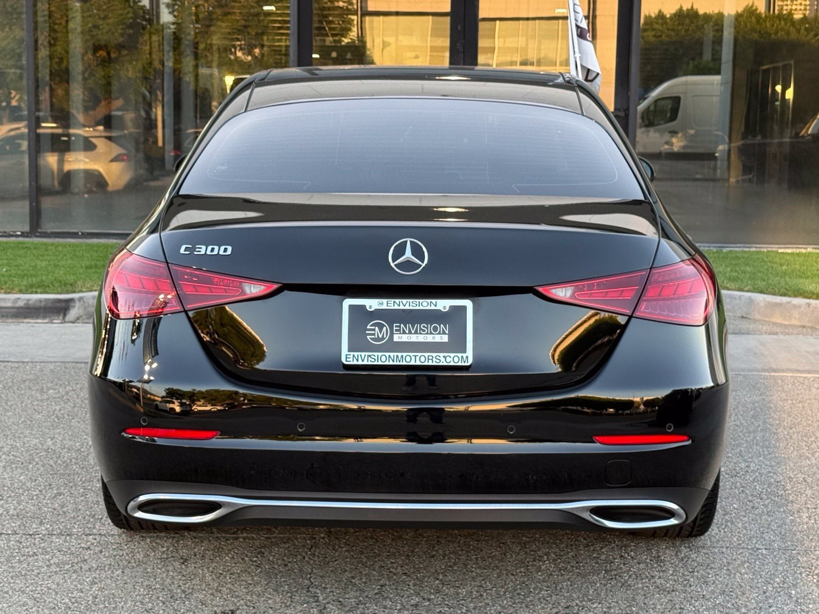 Used 2024 Mercedes-Benz C 300 Sedan image 13